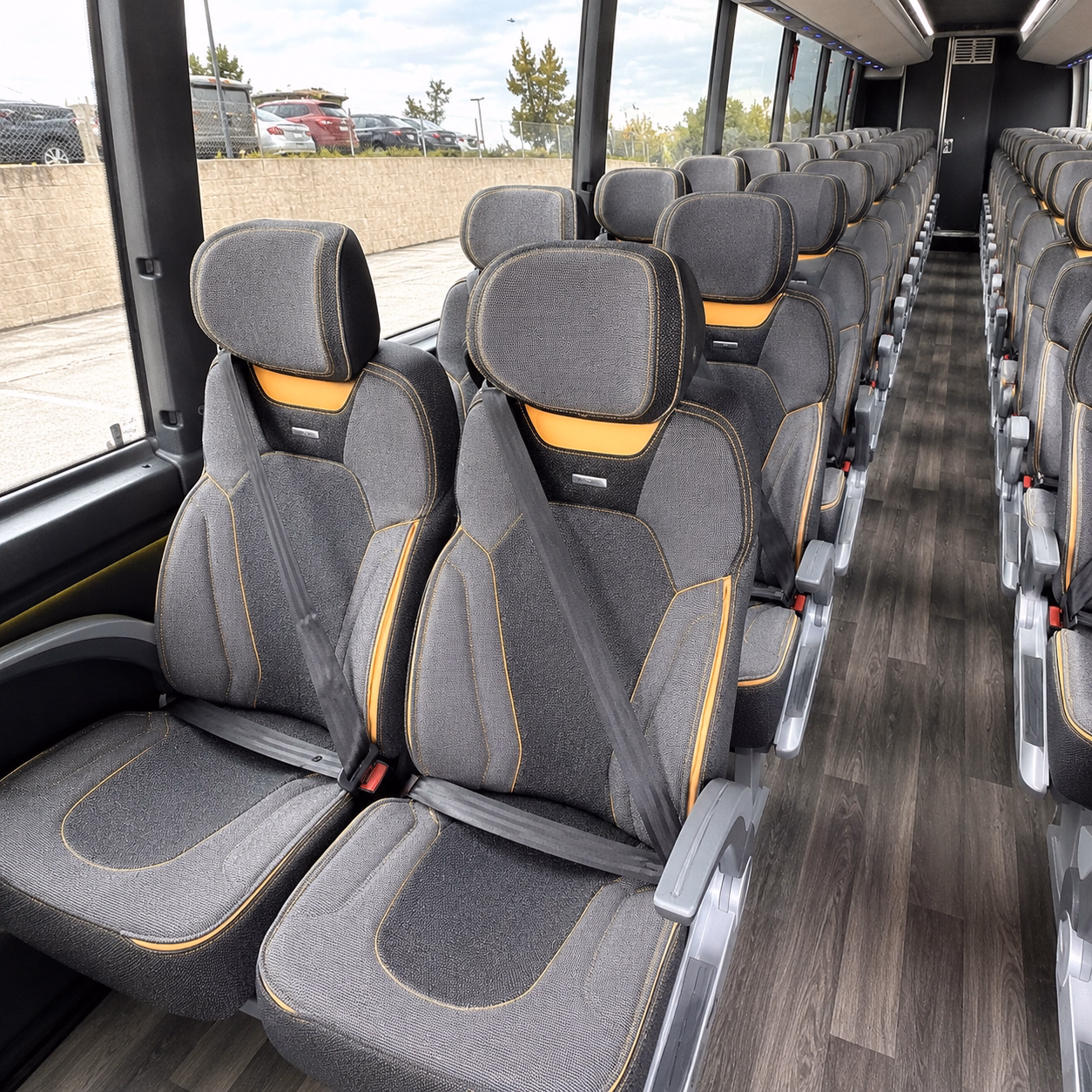 airport transfer buses for corporate groups at cleveland hopkins
