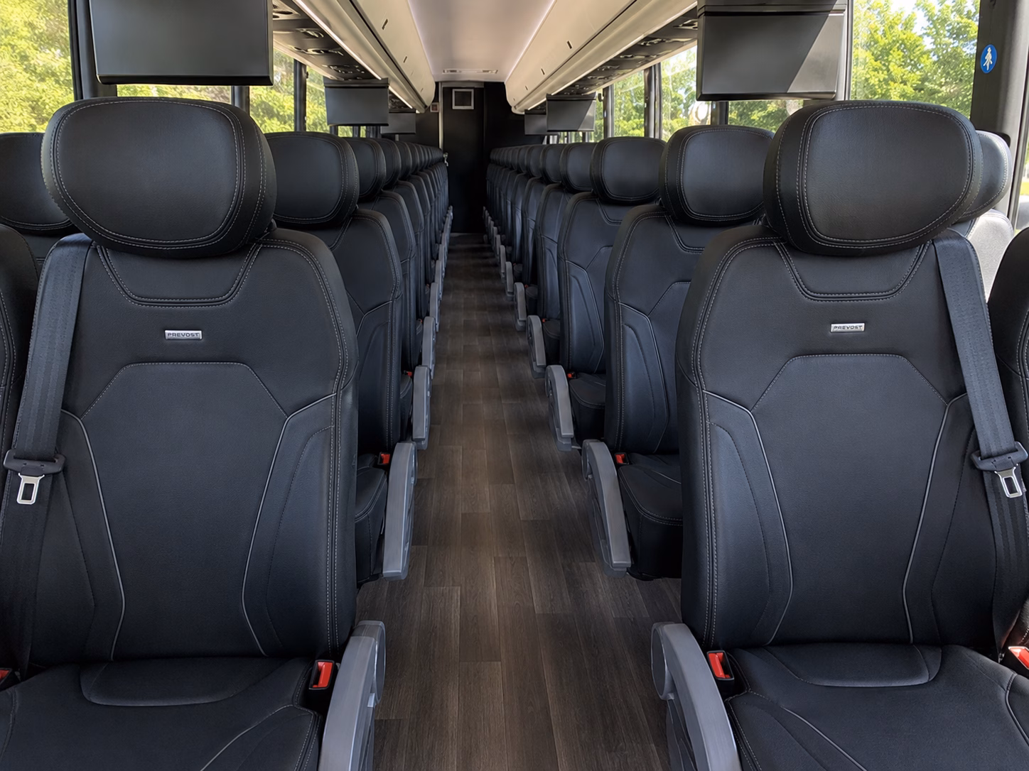 cleveland comfortable charter bus rentals for cleveland weddings