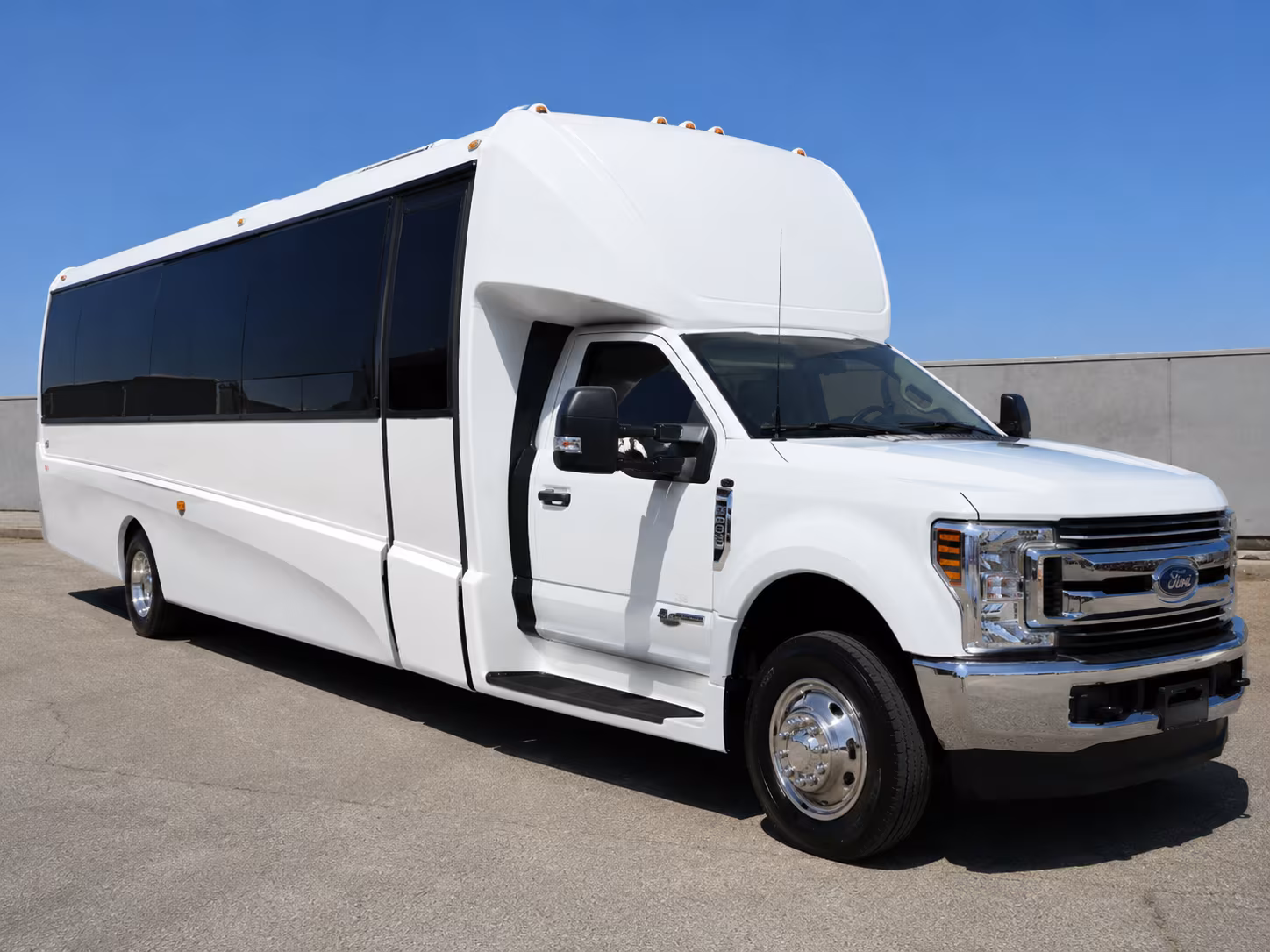 euclid airport shuttle services in euclid