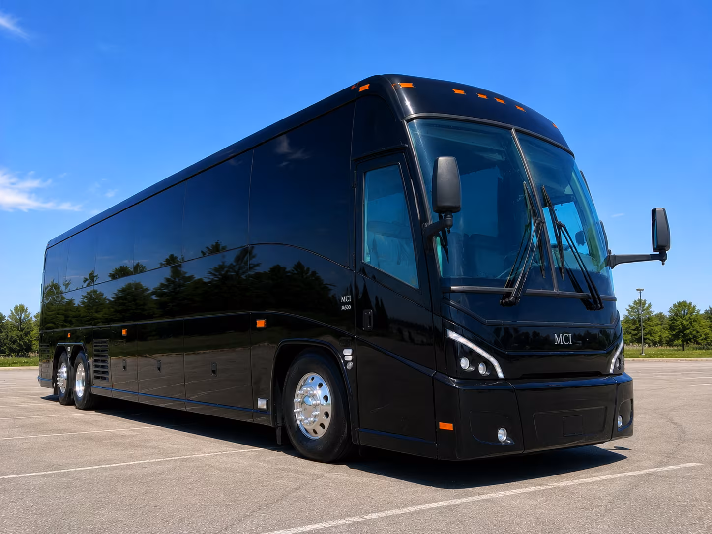 lorain make your long distance trip easier with a lorain charter bus