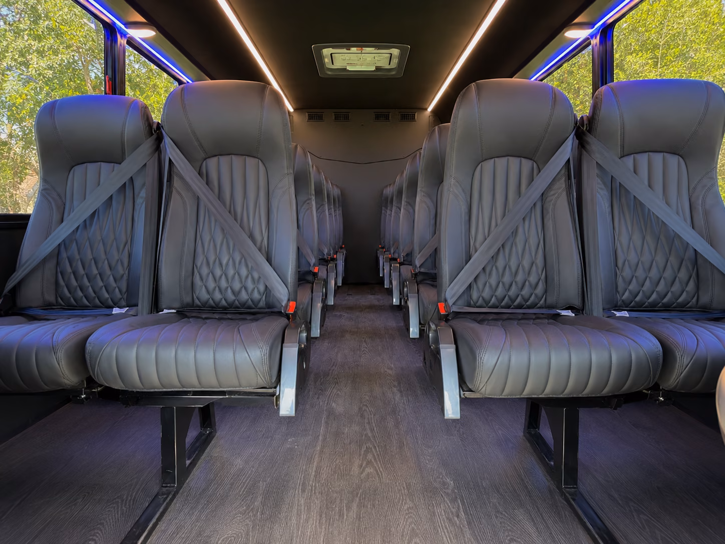 sandusky charter bus rentals for sandusky corporate events