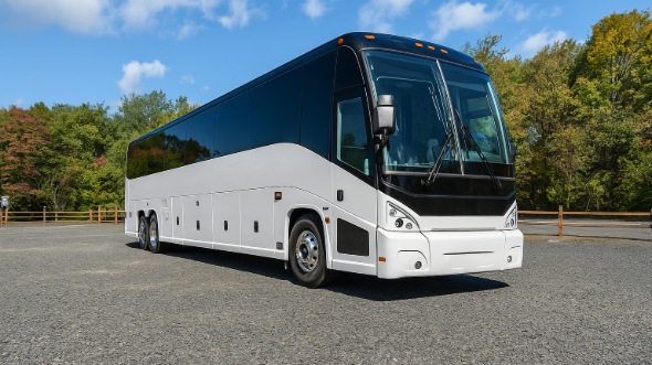 euclid bus rentals for travel agents